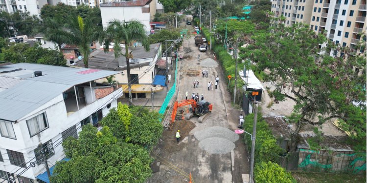 Alcaldesa visitó las obras de las más de 130 cuadras serán intervenidas en la Comuna Siete