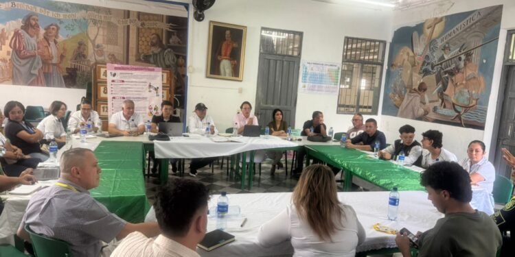 Docente señalado de contactar a una menor de edad, fue apartado del Colegio San Simón