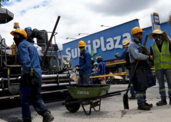 Este miércoles 20 de mayo continúa la rehabilitación vial en la carrera Quinta entre calles 114 y 124