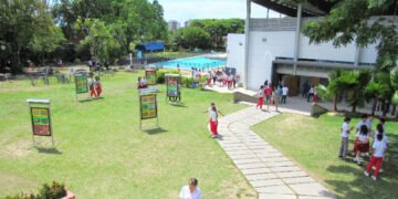 Suspendieron clases en el San Bonifacio por virus de manos, pies y boca