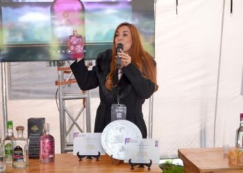 Tapa Roja hace su apuesta en Expolicores para convertirse en la bebida de los colombianos