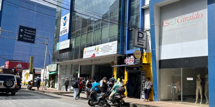 Espacio Público definió requisitos para permisos comerciales durante el Festival Folclórico Colombiano