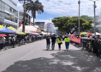 Abren convocatoria para permisos de ventas transitorias y uso del espacio público durante el Festival Folclórico