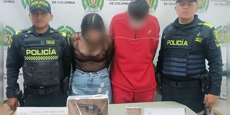 Captura de película en Mirolindo: pareja huyó de un control y terminó rodeada por patrulleros