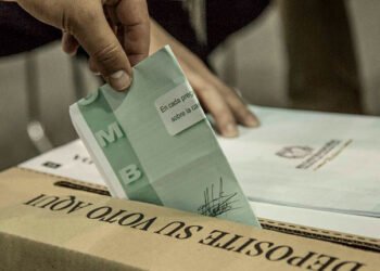 Comenzó la segunda vuelta presidencial en el exterior