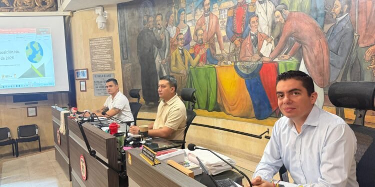 Concejal Camilo Tavera pidió ejecutar recursos destinados a recicladores y fortalecer programas de aprovechamiento