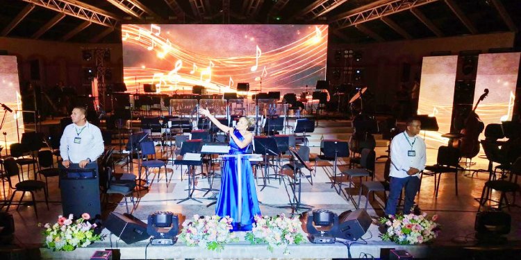 Alcaldesa de Ibagué, Johana Aranda, lanzó ‘pullas’, a las críticas de quienes no creían en la terminación de la obra del Parque Centenario