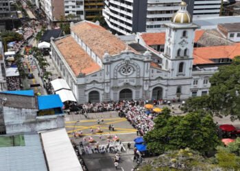 Habilitarán tres zonas preferenciales para personas con discapacidad durante los desfiles en Ibagué