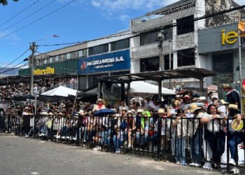 Alcaldía de Ibagué abrió convocatoria para permisos de aprovechamiento económico durante los desfiles de San Juan y San Pedro