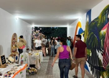 Visitar Plaza Centenario es el plan familiar para este fin de semana 