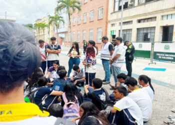 Anuncian intervención del muro de la Institución Educativa Sagrada Familia durante vacaciones escolares