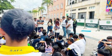 Anuncian intervención del muro de la Institución Educativa Sagrada Familia durante vacaciones escolares