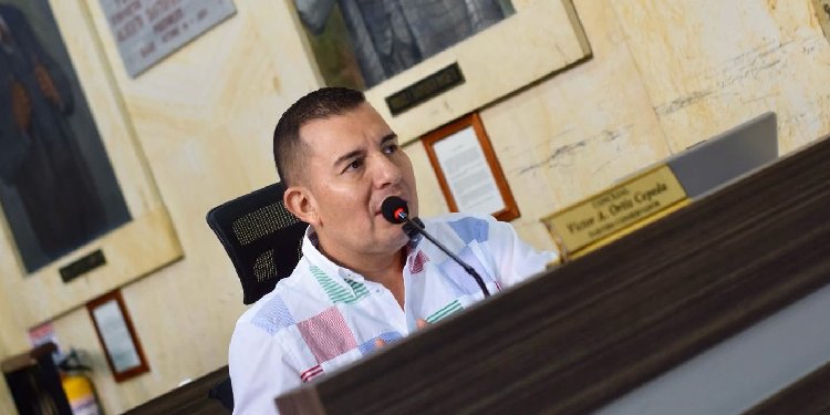 Víctor Ortiz atribuye resultados de Paloma Valencia a falta de unidad en la campaña en Tolima