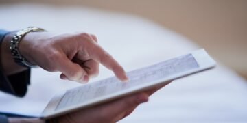 Más de 60 mil títulos al alcance de un clic: biblioteca digital de Comfenalco Tolima amplía su oferta para los afiliados