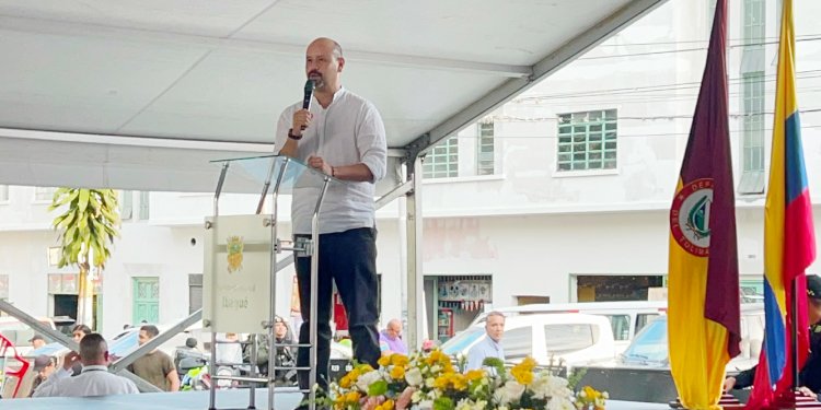“Me siento más que orgulloso que un general de la República me suceda en este cargo”, Francisco Espín, exsecretario de Gobierno de Ibagué