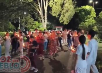Velatón por la seguridad: trabajadores del Federico Lleras alzaron su voz tras la agresión en urgencias