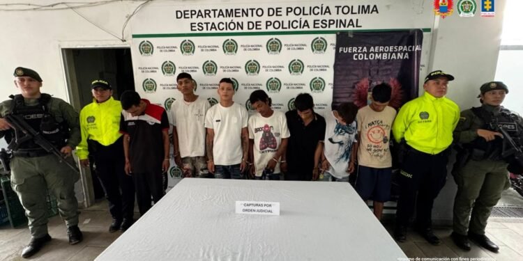 Judicializan a siete presuntos integrantes de “Los del Hueco” por tráfico de estupefacientes en El Espinal
