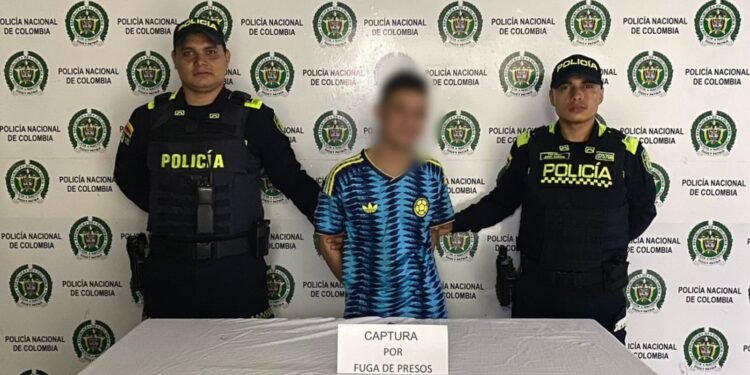 ¡Cayó otro de los fugados! Lo encontraron viajando en taxi tras escapar de la estación de Policía de El Espinal