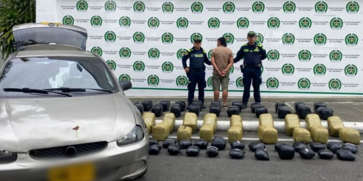 Cayó ‘mega cargamento’ de marihuana en la vía Cajamarca – Ibagué