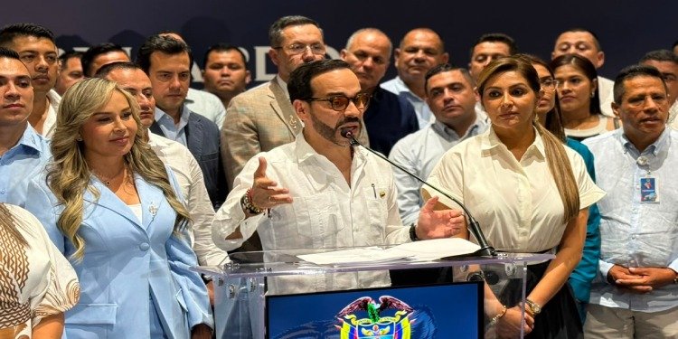 Alcaldía de Ibagué presentó al Gobierno entrante proyectos de infraestructura, vivienda, seguridad y movilidad