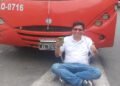 Propietario de buseta se encadenó a su vehículo y cuestionó avances del Sistema Estratégico de Transporte Público