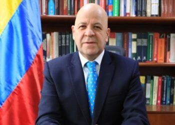 Benjamín Ortiz: de vendedor ambulante y celador a presidente del Consejo Nacional Electoral