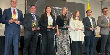 COMFENALCO TOLIMA RECIBIÓ EL GALARDÓN A LA EXCELENCIA EMPRESARIAL