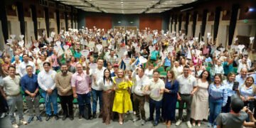  Alcaldía entregó a 251 familias ibaguereñas los títulos de propiedad de sus predios