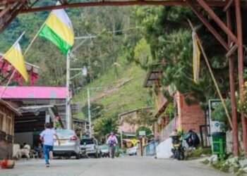 Concejal William Rosas propone priorizar medidas de prevención antes de restringir el ingreso al Cañón del Combeima