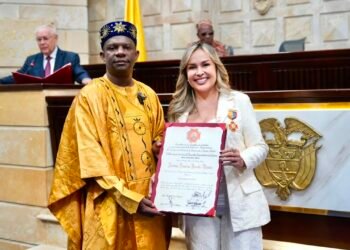 Alcaldesa Aranda recibió Orden Simón Bolívar, máxima distinción de la Cámara de Representantes