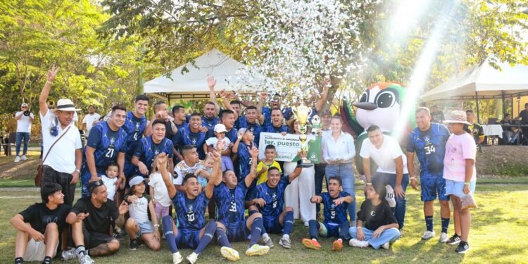 Con la final de fútbol y el Desfile Guau inició la celebración de los 68 años de Comfenalco Tolima