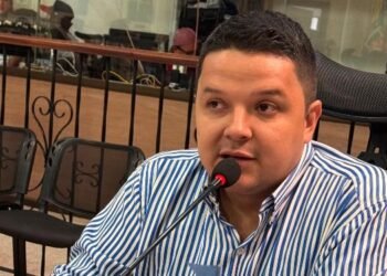 Concejal Camilo Acevedo respalda proyecto de reorganización administrativa de Ibagué, donde se crearán 50 nuevos cargos