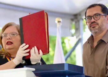 Libro Rojo de Armero estará disponible para consulta tras proceso de digitalización