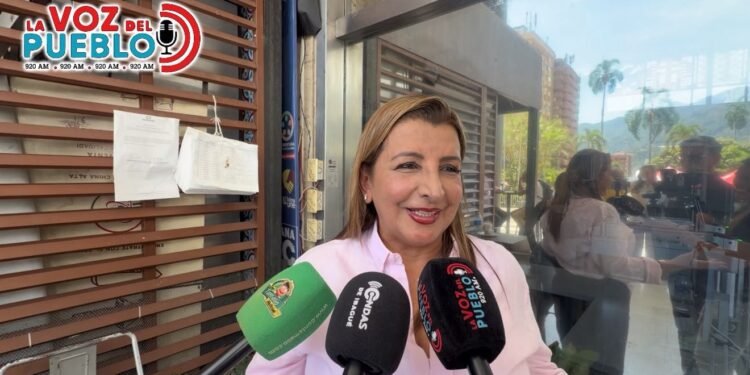 Luz Nelly Arbeláez descarta, por ahora, aspiración a la Asamblea y seguirá como gestora social del Tolima