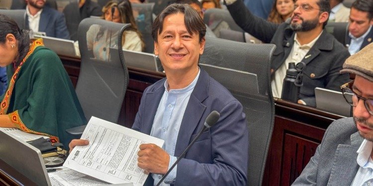 Renzo García cuestionó rapidez en el reconocimiento jurídico del partido del presidente electo