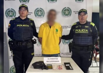 ¡Vecinos se cansaron de la delincuencia! Retuvieron a alias “Pelos” tras presunto raponazo en La Gaviota