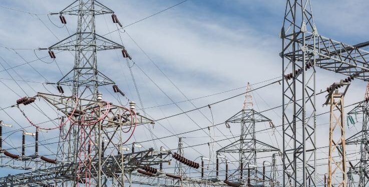 El Ministerio Público pidió fortalecer la seguridad tras un atentado contra una torre de transmisión en Planadas, que puso en riesgo la continuidad del servicio de energía.