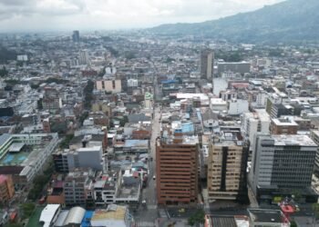 Desempleo juvenil e informalidad laboral bajaron en Ibagué entre mayo y julio de 2026 