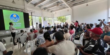 Banco Agrario llega a San Luis con alivios para campesinos afectados por los incendios