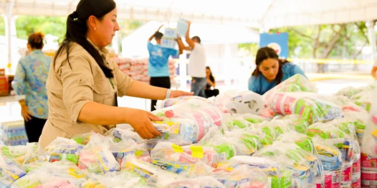 Administración municipal habilitó centro de acopio para enviar ayudas a zonas afectadas por terremoto e incendios