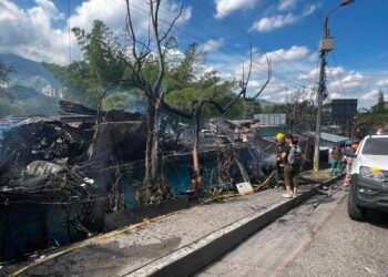 Por un hombre borracho habría iniciado incendio en vivienda sobre la avenida Ambalá