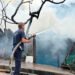 Incendio en vivienda de la avenida Ambalá dejó ocho adultos mayores evacuados y sin hogar