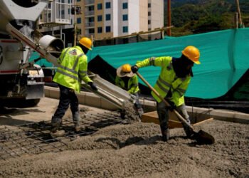 450 metros cuadrados ya fueron pavimentados en la vía a El Salado