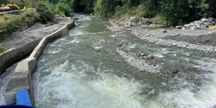 Una reducción de caudales de cerca del 30% reporta el Ibal del río Combeima y la quebrada Cay