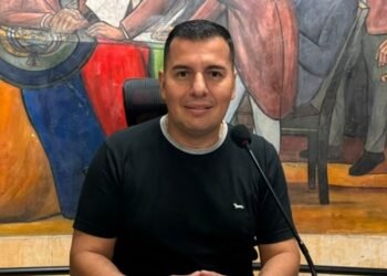 Víctor Ortiz dice que proyecto del Hospital Materno Infantil debe corregirse antes de volver al Concejo