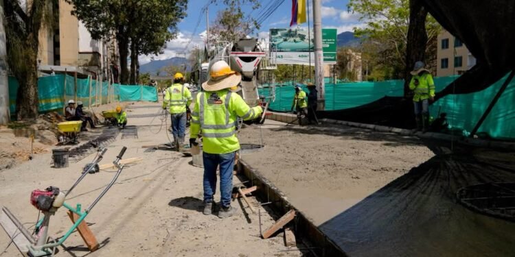 Secretaría de Infraestructura explica avances y dificultades en obras de pavimentación de El Salado