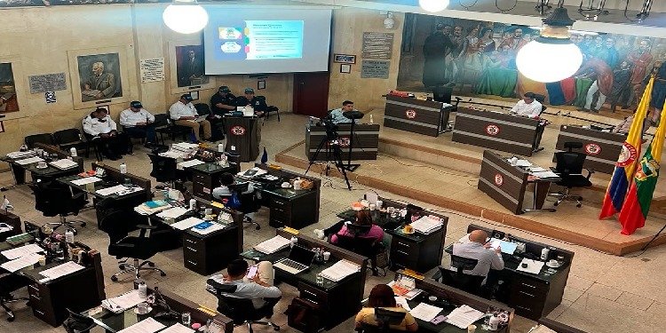 Vigencias futuras son para garantizar continuidad de servicios en 2027