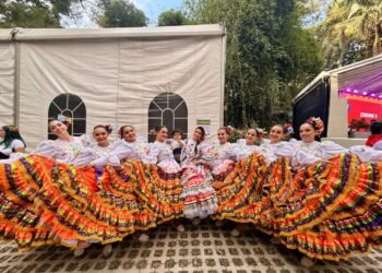 Abrieron inscripciones para embajadoras de los barrios de Ibagué