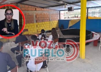 Niños del Tolima reciben clases hasta en galleras por daños en 168 sedes que dejo el sismo