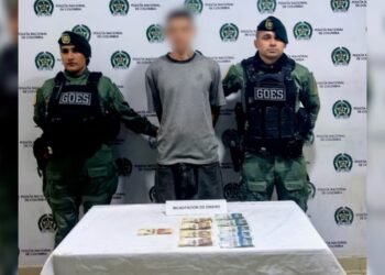 ¡50 mil pesos y directo a la captura! Hombre habría intentado sobornar a agentes de tránsito en la vía a San Bernardo